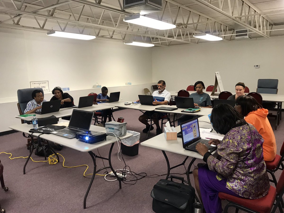 rnormanjones's tweet photo. Saturday students putting New Skills into ACTION! There's a seat waiting just for you! Mondays 6:00 pm &amp; Saturday 1:00 pm! 435 CR 129 Tyler https://t.co/ZkYgp0kOEo