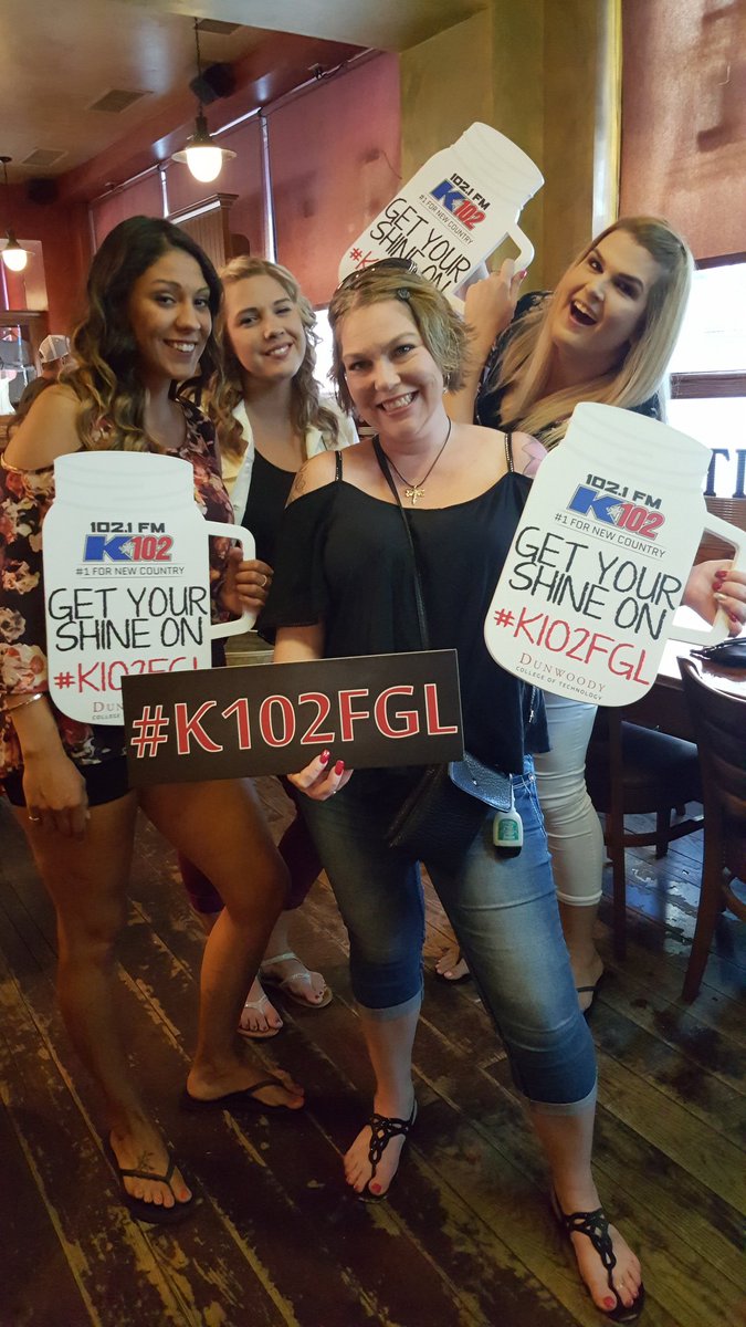 ToniaVillegas's tweet photo. @K102 #k102fgl https://t.co/A7OBoMAvyO