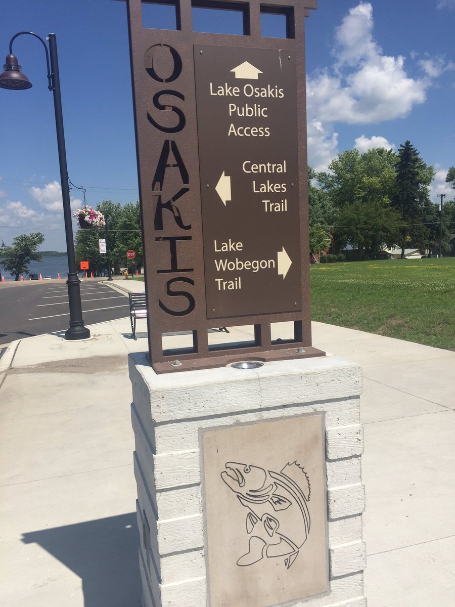 Solontdubb's tweet photo. Scenes from today's 🚴 on the Lake Wobegone Trail #Osakis #Meow https://t.co/Kw8HtD4WPz