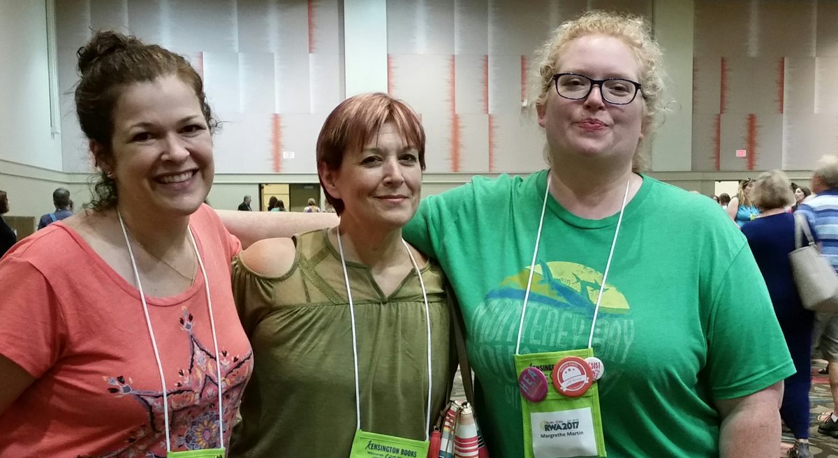 CherilynTapper's tweet photo. #RWA17 love for my #avonfanlit2015 ladies, @SusannahErwin #GHWinner, and @MargretheMartin! Thank you both SO much! https://t.co/ruoFKaHUkI