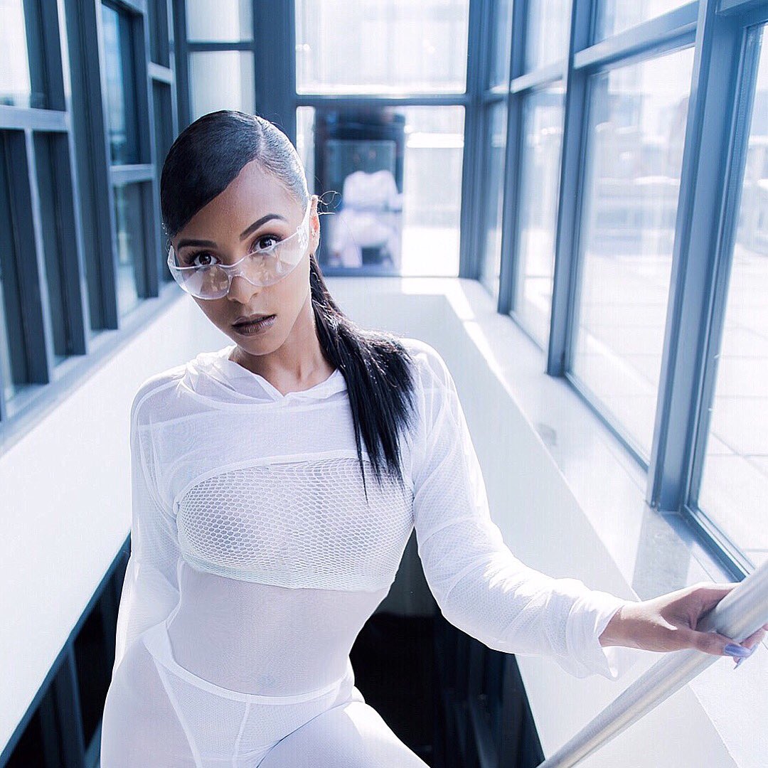 PLUGGEDNYCSTORE's tweet photo. Mesh Collection 🔌 https://t.co/8wxeViORWA #PLUGGEDARMY https://t.co/bhzVQjDsF1