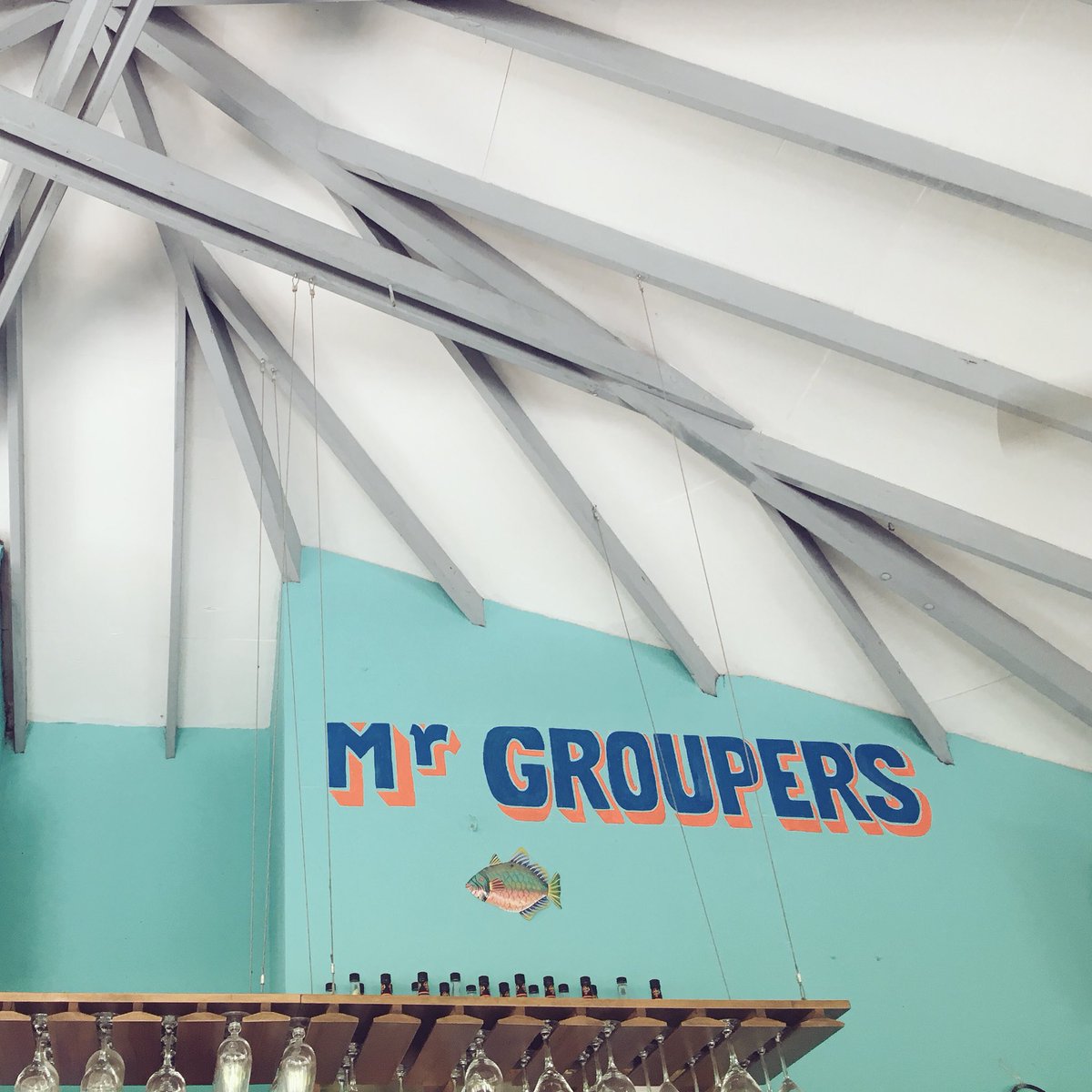 melaniejohn's tweet photo. mr. groupers #conchfritters and #turksheadbeer. ๐๐บ๐ #islandcafe #turksandcaicos https://t.co/SXrbKz5KJW