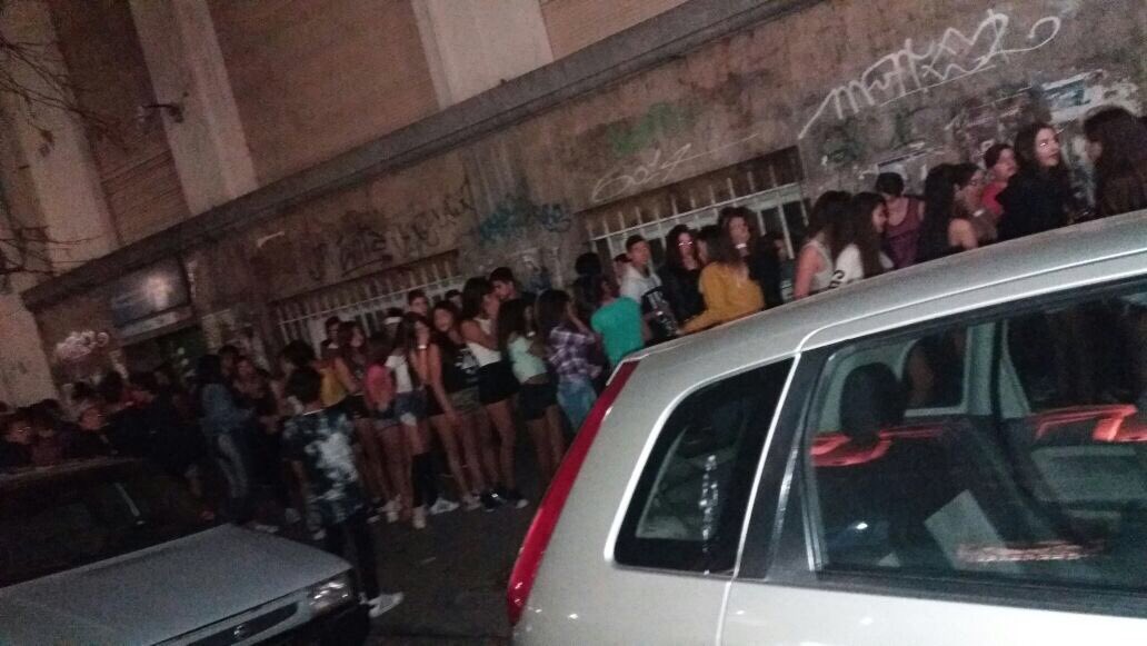croomatinee's tweet photo. ESTO FUE LA REAPERTURA DE CROOM EN DICKENS 💣😍 https://t.co/cnWhWWRI4f