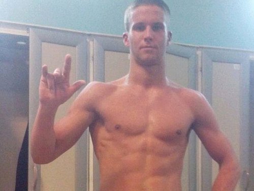 #Gay #MuscleCam Roger Ride Live! Now at https://t.co/zDbZsDyOz5! https://t.co/yn1tXaPuZj