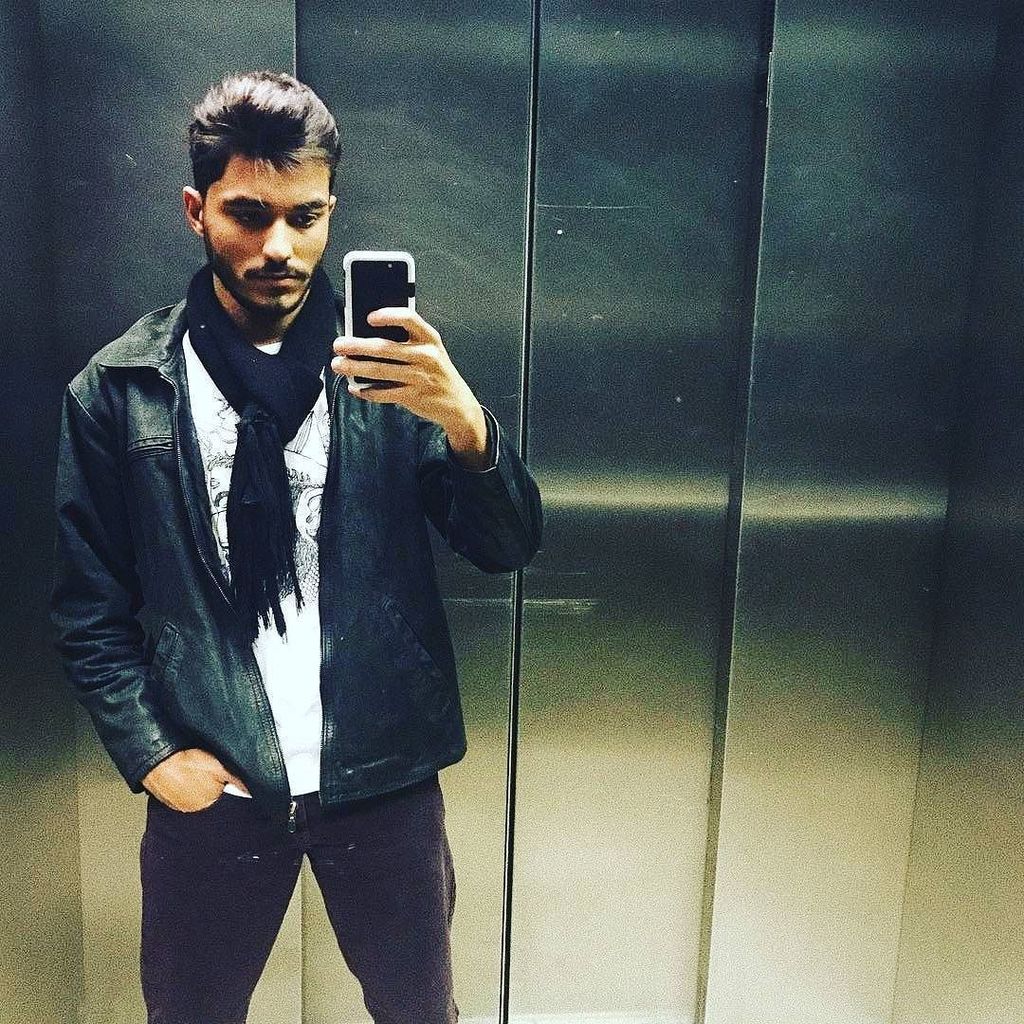 EagleTechz's tweet photo. Companhia perfeita para sábado a noite? O seu estilo❣️ em #qualquercontexto tal qual o estilo ímpar de Gabriel Val… https://t.co/8gwMjqv4wj https://t.co/oTuemVlnLx