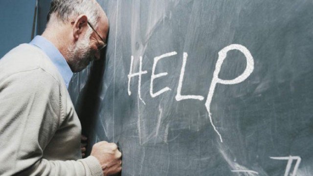 F_R_Gutierrez's tweet photo. #tcc, #tccdepressao, #dissertacao #artigo #colcaodegrau #diploma #tadificil #estagio #trabalhoescolar #meajuda #formatura https://t.co/OSEFljIcnL