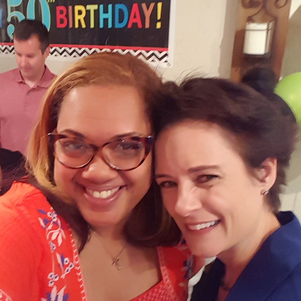 SchereeRawles's tweet photo. APD Police Chief Shields!!! It's her BIRTHDAY!! I love this dynamic, intelligent, and awesome woman!! #CriminalJusticeGirlsRock #APDRocks https://t.co/chT8ZwkETu