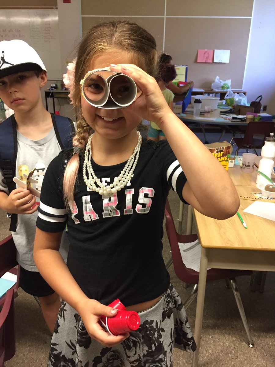 KStewart_KSD's tweet photo. We love Makerspace!!! @SSSummerHEAT https://t.co/U7pt5mjOrk