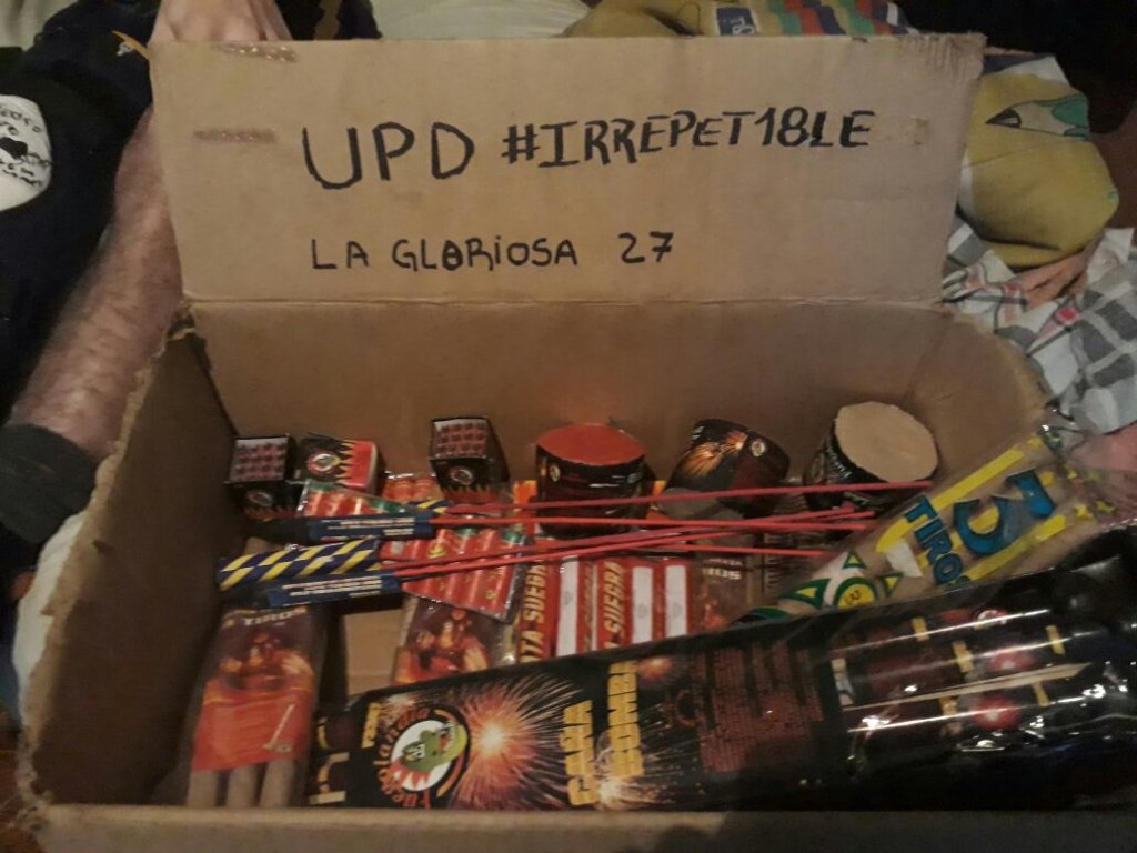 alanalonguez's tweet photo. Re Manijas 😂 Cohetes Para el Futuro UPD #Irrepet18le https://t.co/OW43QXtY5I
