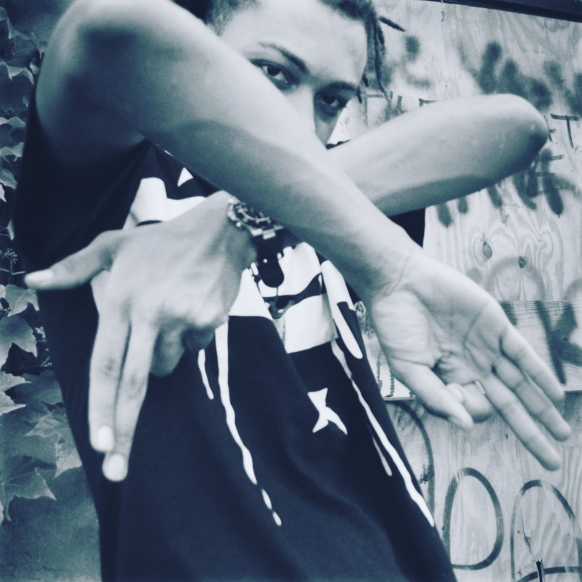 GxldMilitia's tweet photo. #79Shit #AuShit https://t.co/yCBcg4X5OR