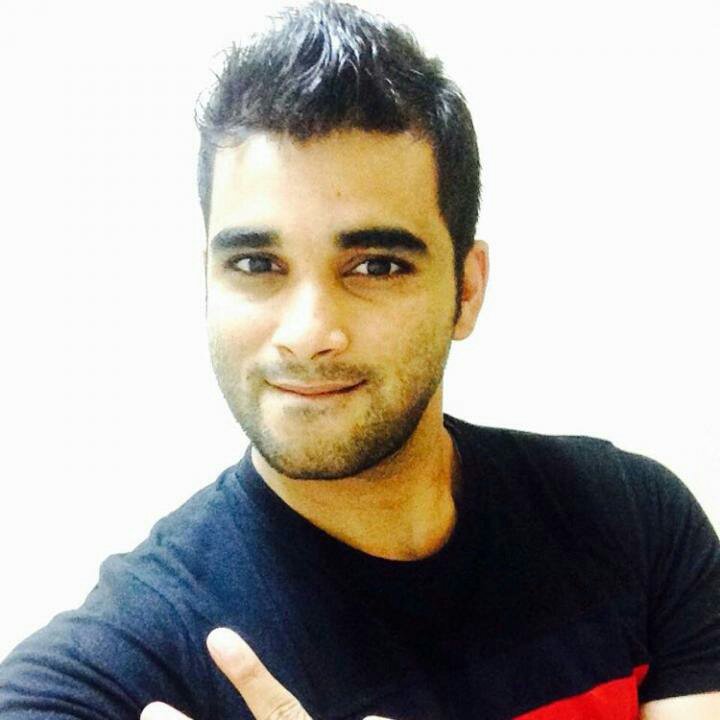 VIPBOSS15's tweet photo. OMG! You have to see this. #BIGOLIVE.  
https://t.co/UYhFgsjzi7 https://t.co/uAJDSXqyzN