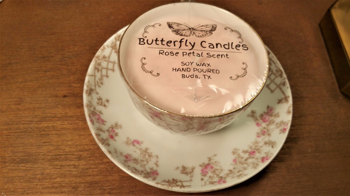 CadeauxUnique's tweet photo. #CadeauxUniqueAustin is known in the Austin and surrounding area for our beautiful tea cup candles.  https://t.co/f99JoqaSdP https://t.co/qp6izrN8JM