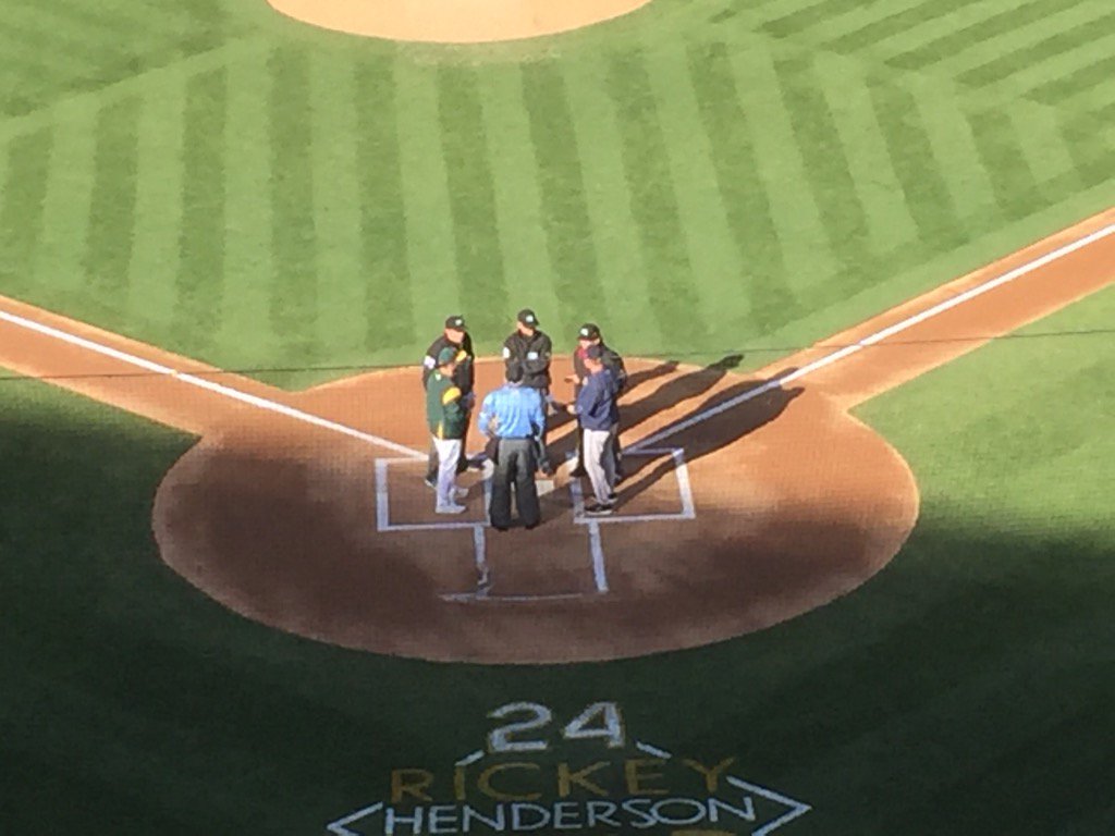 Roxy Bernstein on Twitter "Sonny Gray bringing out lineup card for
