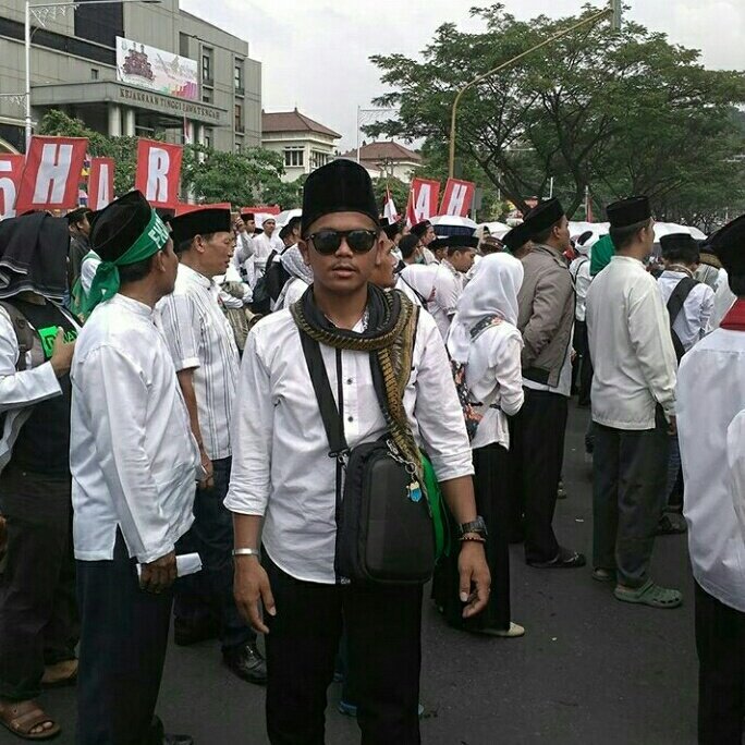 BahruddinFarid's tweet photo. #FotoProfilBaru https://t.co/n0xCbUCYgG