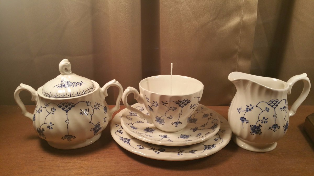 CadeauxUnique's tweet photo. #CadeauxUniqueAustin is known in the Austin and surrounding area for our beautiful tea cup candles.  https://t.co/f99JoqaSdP https://t.co/qp6izrN8JM