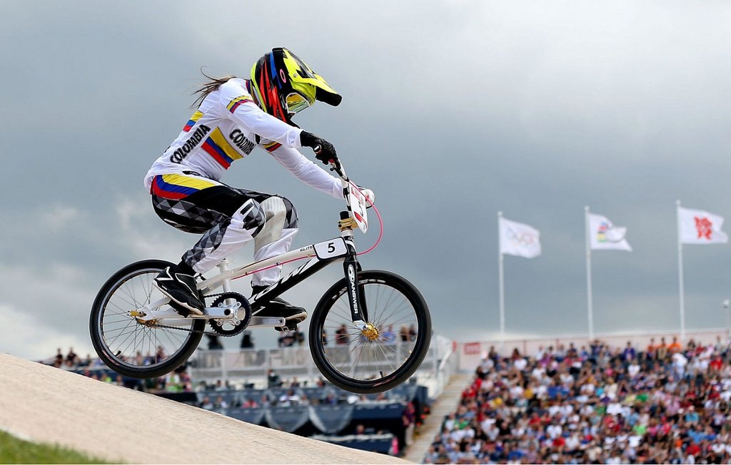 ¡Bronce para Mariana Pajón en #MundialdeBMX en Rock Hill. #Orgullocolombiano #ReinaDelBMX 🇨🇴🚴