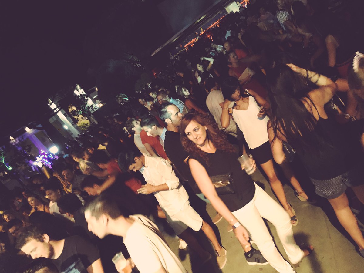 Fiesta Villena tweet media