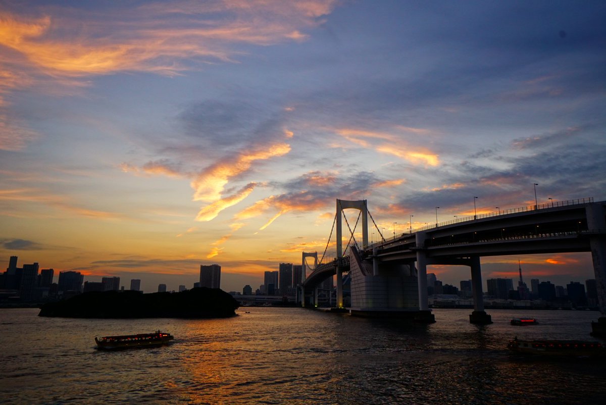 kujisan73's tweet image. 右上など、さすがに汚いので、今日はイメージセンサークリーニングに行って来ます(^_^)
#α6500 
#SEL1018 
#SONY 
#イメージセンサークリーニング  
#ファインダー越しの私の世界 
#写真好きな人と繋がりたい 
#写真撮ってる人と繋がりたい