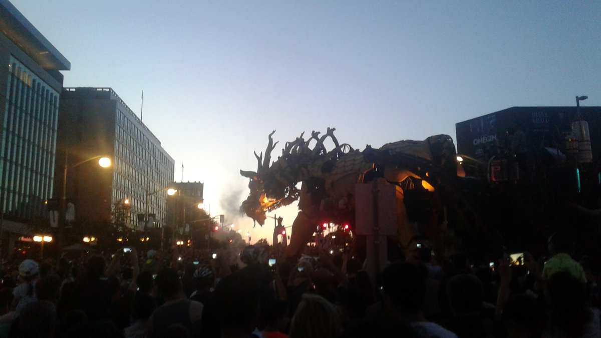 #ottawarobots the whole city chasing a dragon