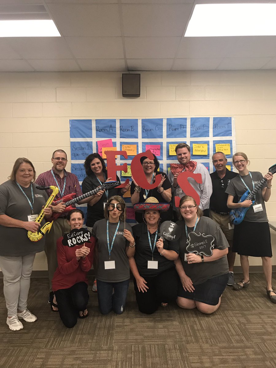 EdCampLE's tweet photo. Check out these #EdCampLE rockstars!!! https://t.co/0nYHnoTyRG