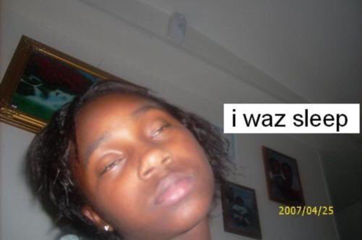 Someone: hey 
Me replying to them a week later: