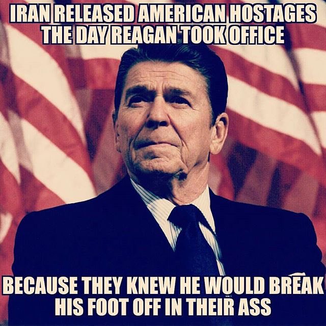 4AllSoulKind's tweet photo. @psforsure We're almost there Paulie, I can smell indictment's a mile away!
#MAGA #GetSumBoss #RAH https://t.co/afkohgiTTX
