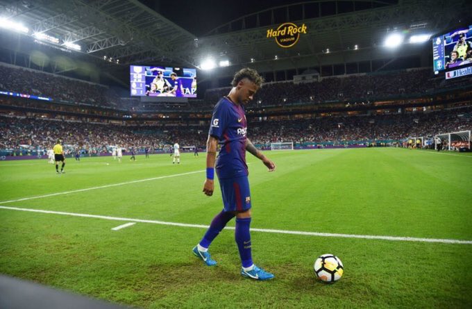 maedinae_'s tweet photo. Adeus Neymar #BarcaNoEI #ViscaBarça https://t.co/2wrjrLjVUD