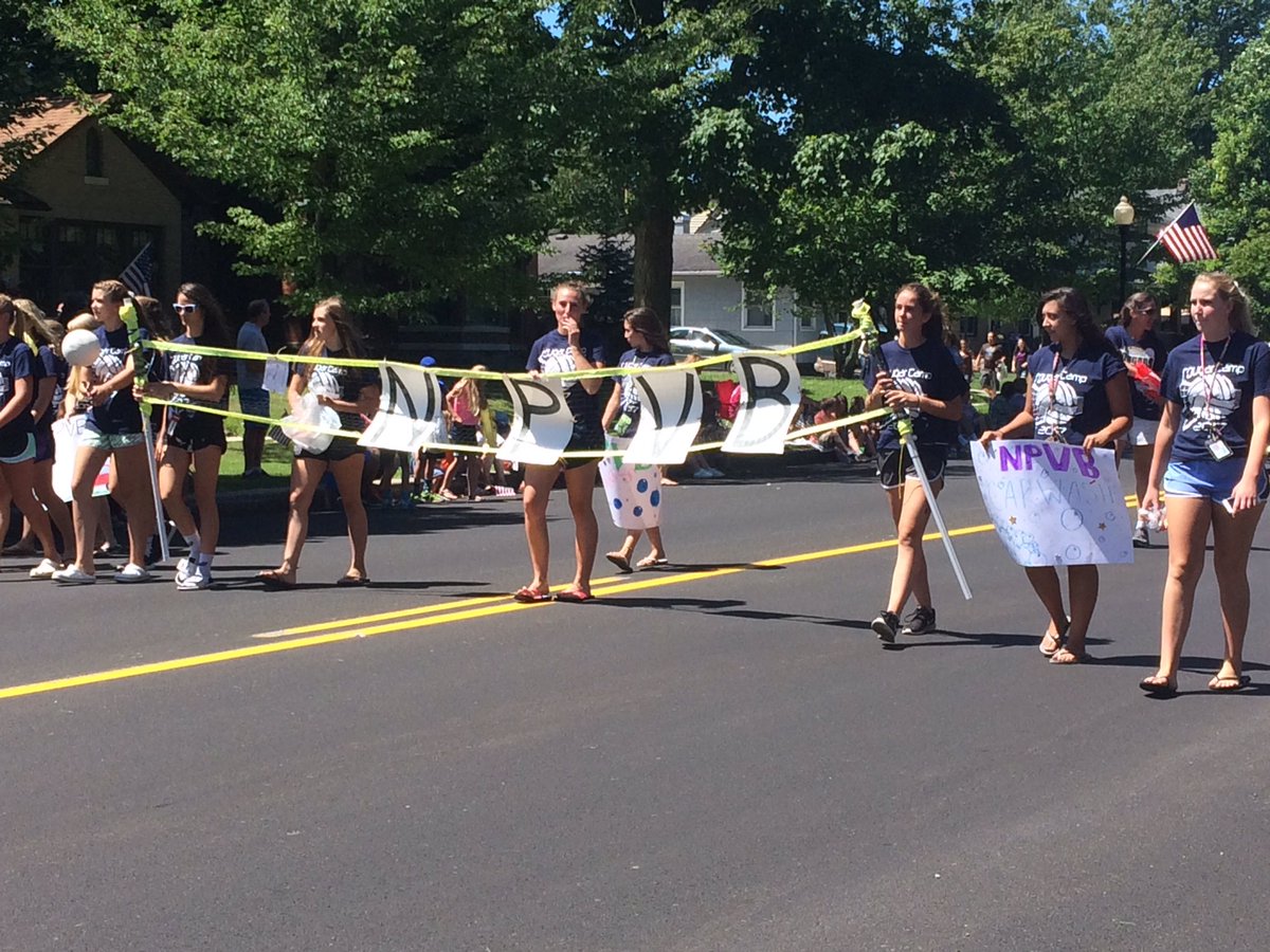 JenSass3's tweet photo. NPHS 🏐Volleyball team reppin' NPHS at the Hometown Days parade! #nphspride #makinggoodchoices #stillrockinNPHSactivitiesin🌞 https://t.co/FXoqdbvSZq