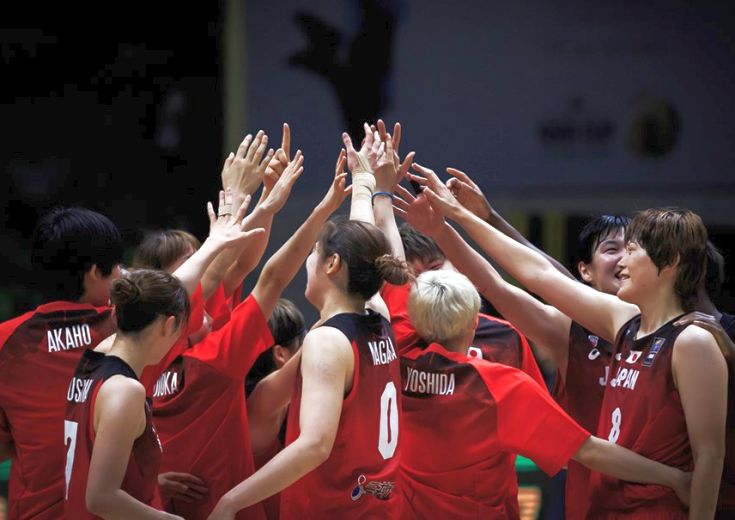 basket_count's tweet photo. あああ面白かった、ホントにすごかったアジアカップでした。決勝オーストラリア戦のがっつりマッチレポートです！｜難敵オーストラリアに『総力』で競り勝った日本代表、アジアカップ3連覇を達成！ https://t.co/9tvsrs462L https://t.co/AgIX00KO6S