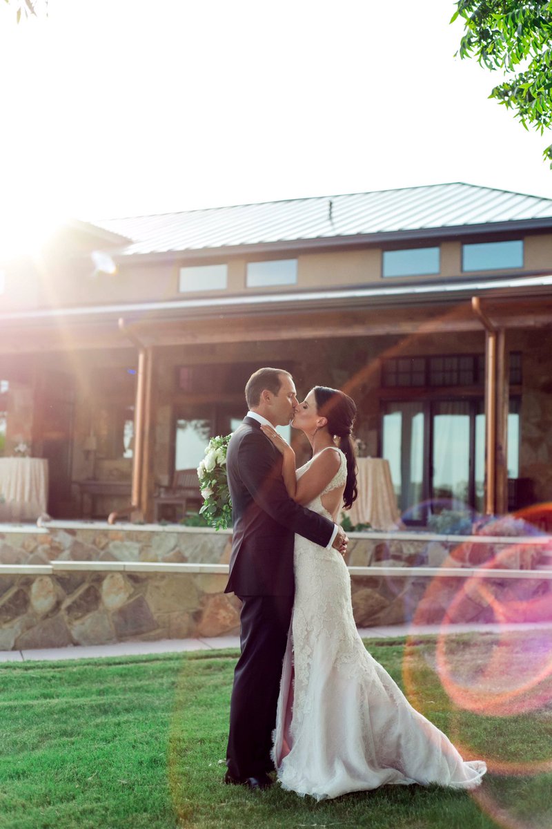A dream come true! #whitedressgreenjacket <a href="/TheAngelaAkins/">Angela Garcia</a> #jenniferlindbergphotograph