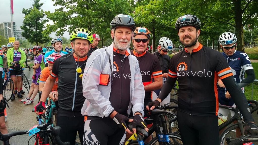 HookVelo's tweet photo. Respect and good luck today all #RideLondon riders including our very own @Hookvelo riders https://t.co/DJpvu8eI8L