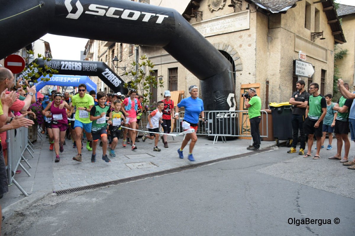 Asi es como volvemos a la fiesta. Salida MRVA #Aneualpinultras #vallsdaneu #olgaberguafotografia