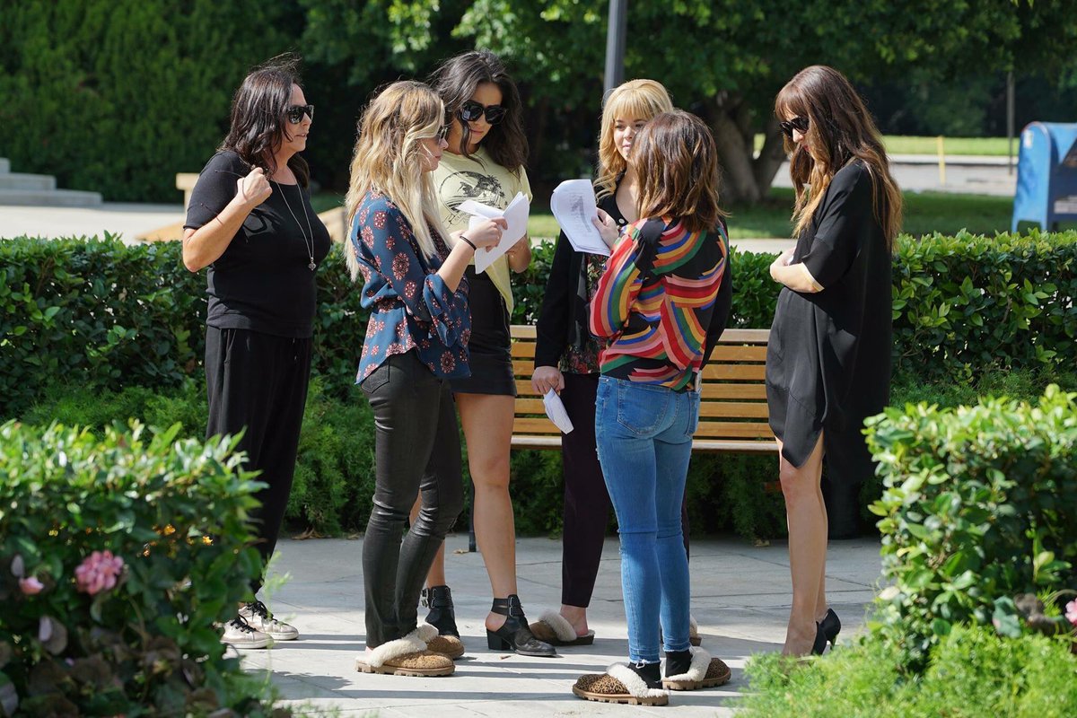 Can they come back yet? #PrettyLittleLiars