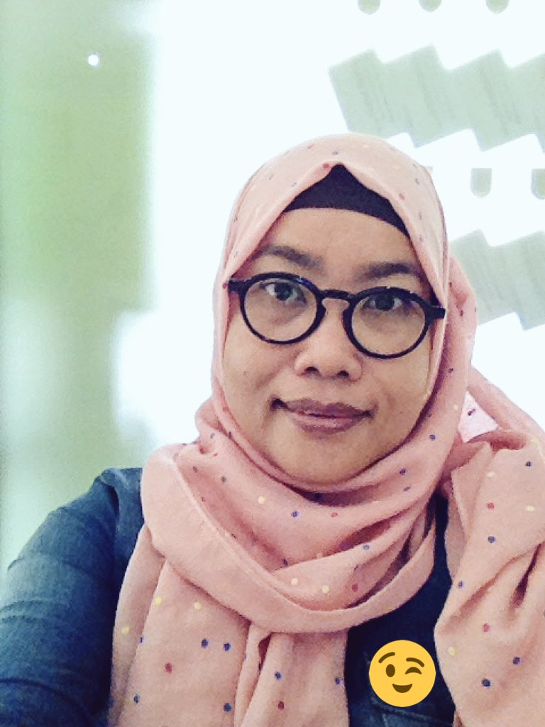 RSiswati's tweet photo. ouuuh why am i getting old https://t.co/O9JSayJToU