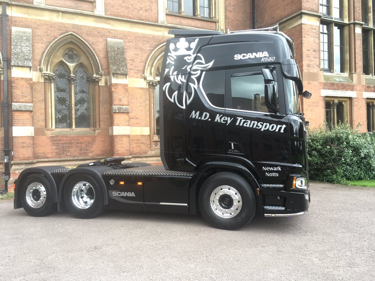 SFletch8's tweet photo. Another #nextgenscania hits the road, What a fantastic example for a great customer M D Key Transport! #suppliedbykeltruck #V8 https://t.co/H1WfNjRF7H