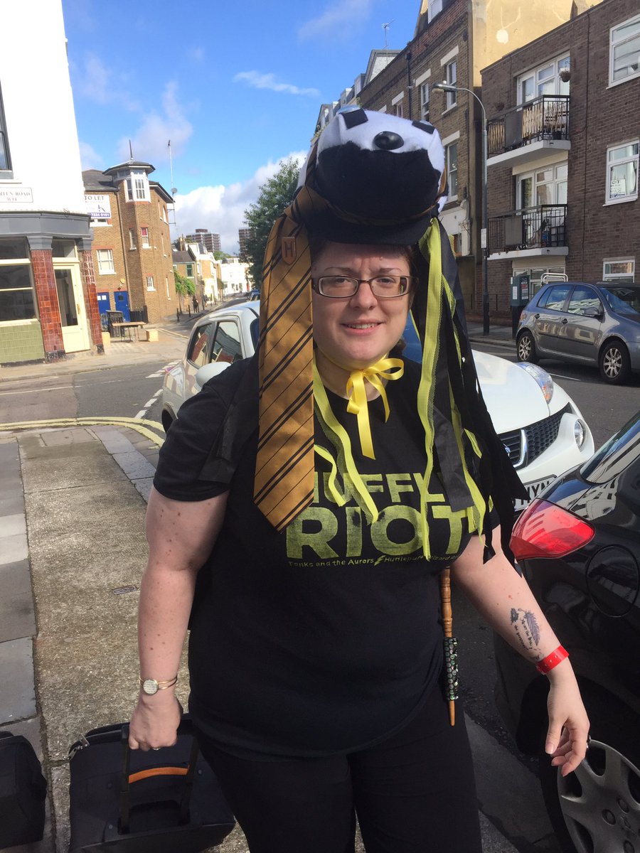 catrad's tweet photo. Walking to #yalc with the huffliest hufflepuff whoever lived @kirstyes #badgerhead #hufflepuffpride https://t.co/xak5EewnKm