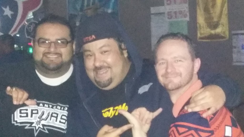notapar72's tweet photo. #birdpack will run again. @Flipmoji @tejas_e My brothers. https://t.co/aBCeYuoPdc