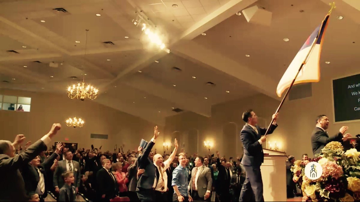 CamManaraze's tweet photo. I can't get over Thurs night of the #NVSummit17 One of the most powerful services I have ever witnessed! #OurGodIsVictorious #HeIsWorthy https://t.co/Xxr7JODsn5
