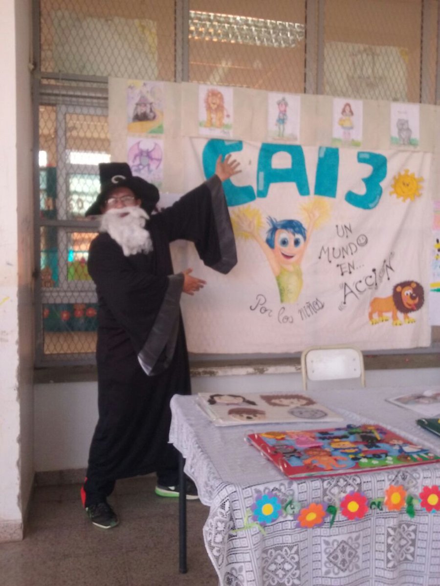 AlancayDel's tweet photo. #FestiTertulias sede zona sudeste @CAI21TODOVUELVE. Felicitaciones a las #MaestrasComunitarias y #MaestrasSocioEducativas por la dedicación! https://t.co/iRgs1Rilw0