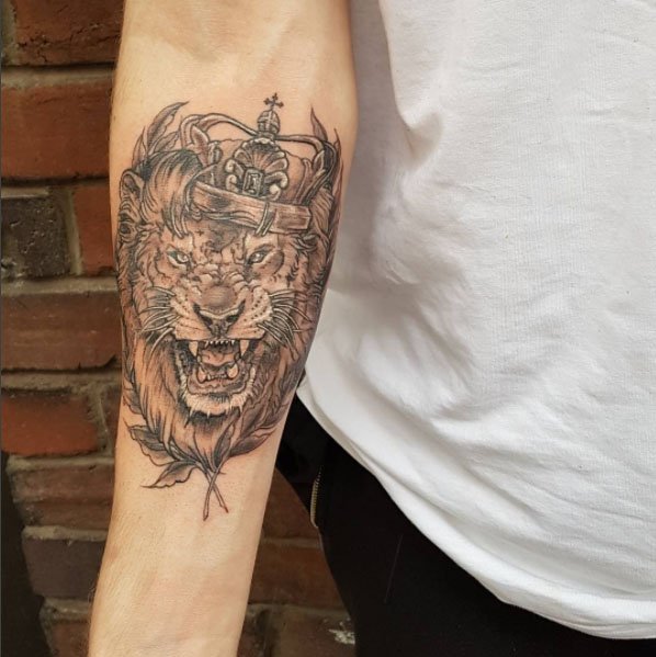 ModernInkFreo's tweet photo. Tattoo by resident artist Heather Bradley. https://t.co/SDdfrjwnYZ