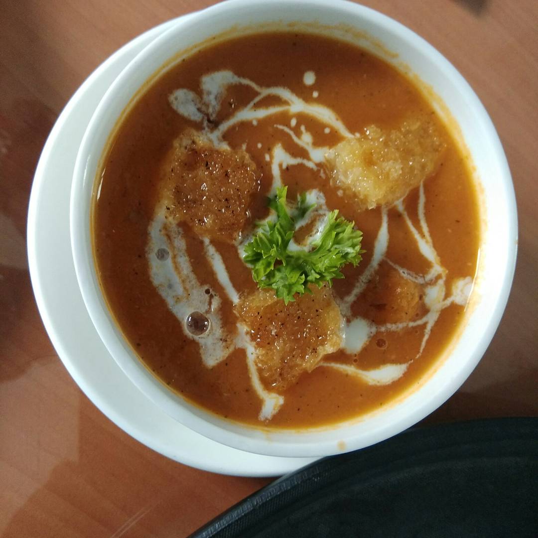 chefrathoreiihm's tweet photo. #kitchenpractical #IIHM #culinary #love of cooking #cookingchicken #cookingisfun  @IIHMHOTELSCHOOL @subornobose @ChefKak @shaunkenworthy https://t.co/4az1tdgLOC