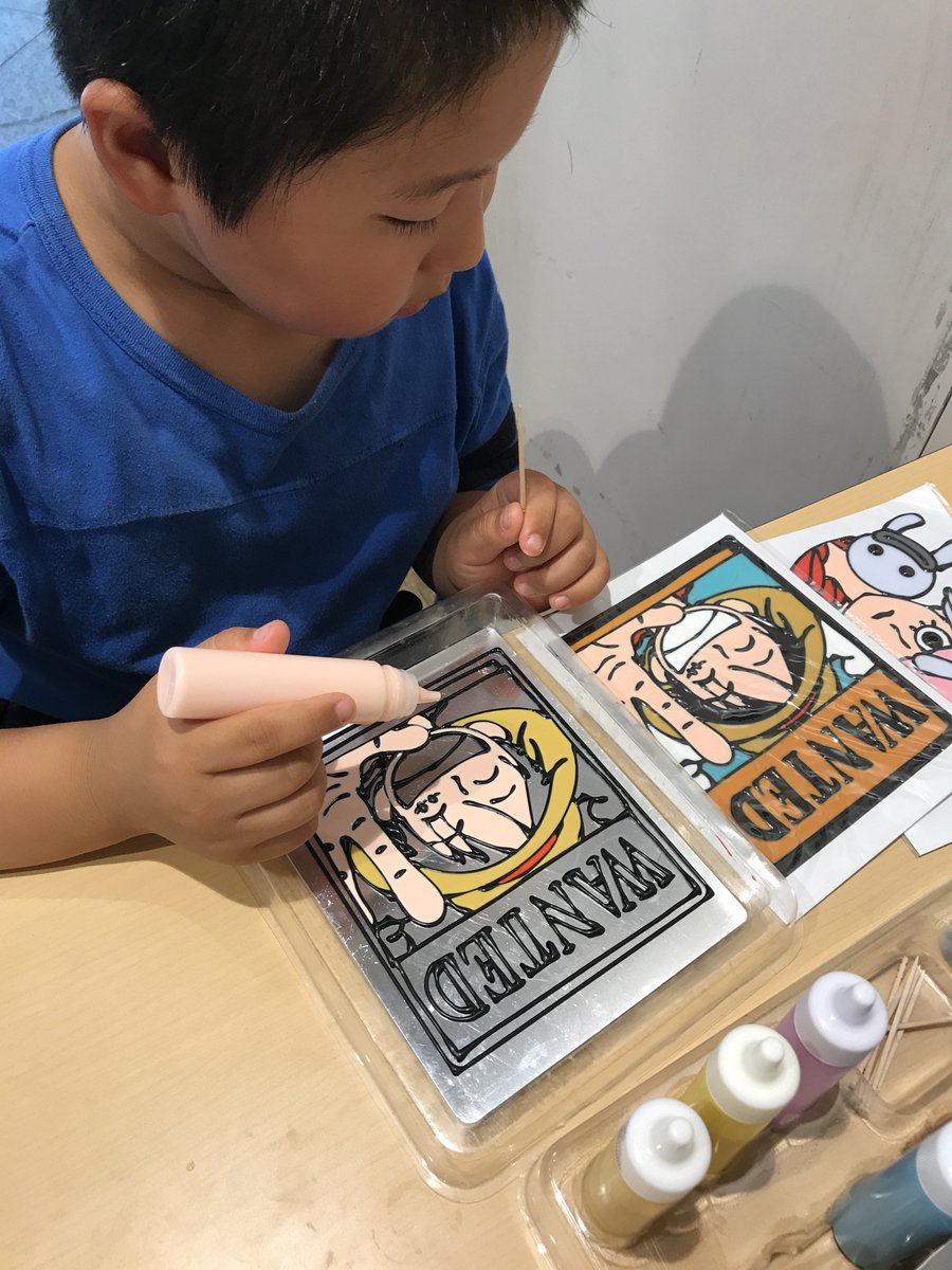 ジャンプショップ Jump Shop 公式 No Twitter ペタペタ焼き絵 In Jump Shop ユニバーサル シティウォーク大阪店 みんな作品作りに夢中だ お兄ちゃん達いつもありがとうな ジャンプショップ Jump Shop 公式 No Twitter ペタペタ焼き絵 In Jump Shop ユニバーサル シティウォーク大阪店 みんな作品作りに夢中だ お兄ちゃん達いつもありがとうな