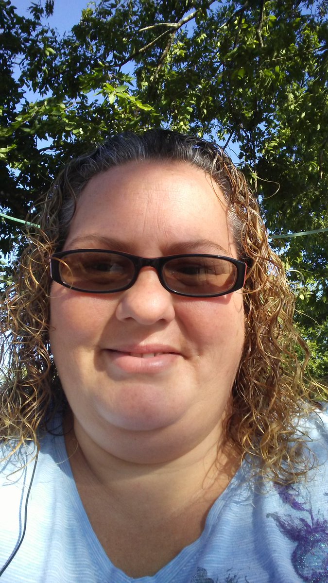 brading_amanda's tweet photo. This having fun with family today https://t.co/Kt4NdSPqX4
