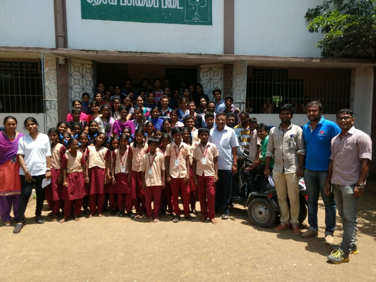 manjitraja's tweet photo. LFSC 98 TCS siruseri Chennai team did a joy of giving event to Thaiyur government school ..Happy Kids @People_TCS https://t.co/UxpVcgTHsy