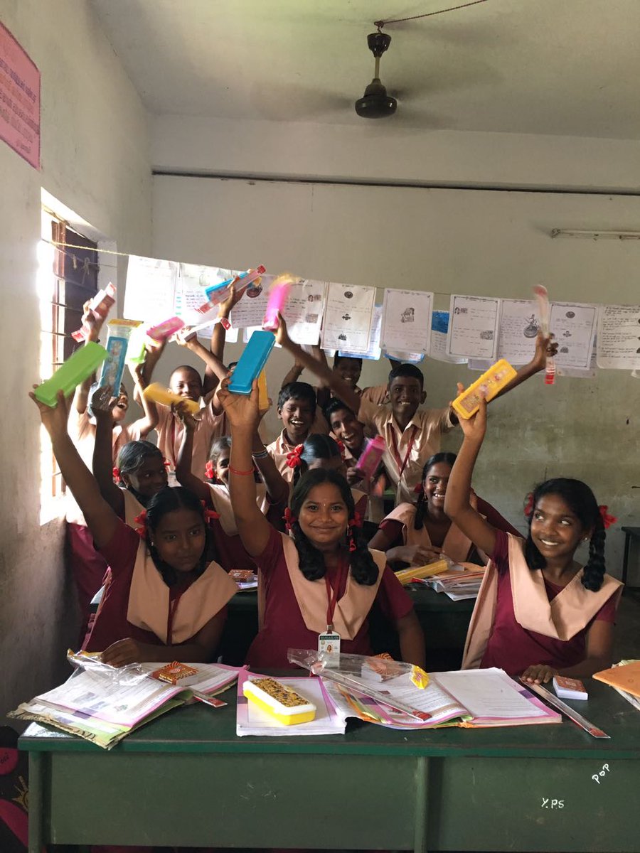 manjitraja's tweet photo. LFSC 98 TCS siruseri Chennai team did a joy of giving event to Thaiyur government school ..Happy Kids @People_TCS https://t.co/UxpVcgTHsy
