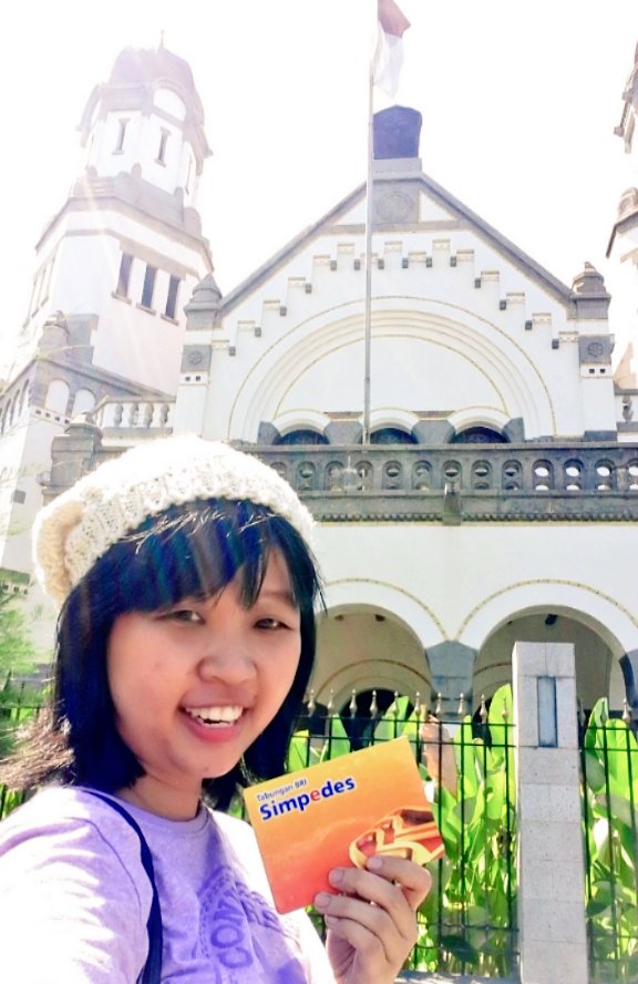 sav10u's tweet photo. Mau travelling ke Semarang? Jangan lupa mampir lawang sewu. Bangga jadi Nasabah setia BRI #SimpedesXsis @promo_BRI https://t.co/9amuXPrqrx