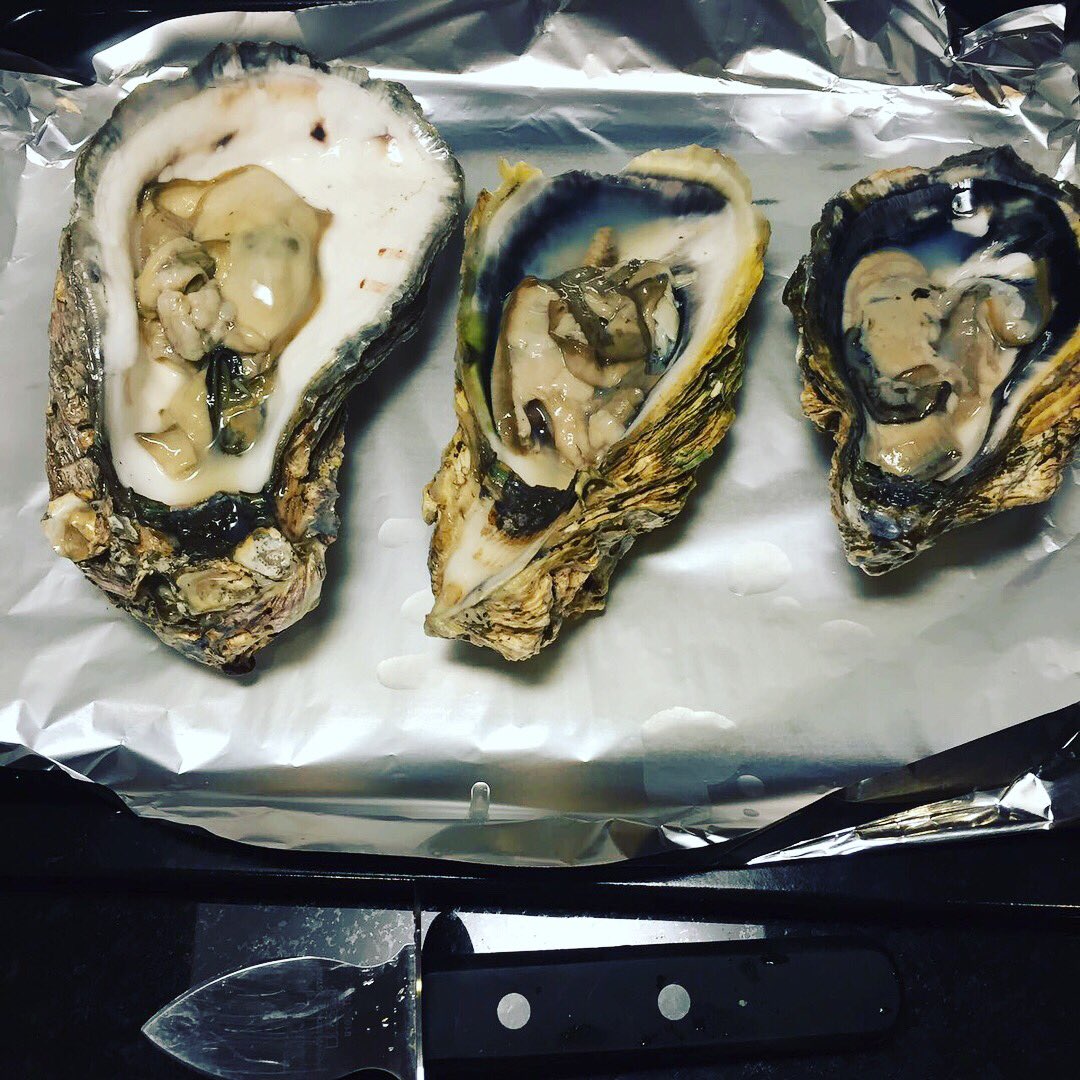 #Susegad #Sundays with some fresh #Oysters and #Bubbly #Bollinger #Foodies #FoodBloggers #Chefs #HomeChefs