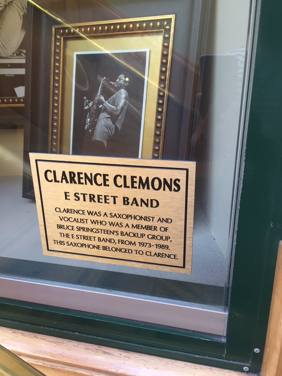 Bezoekje aan Hardrock cafe. Weer een souvenir glas kunnen scoren! Nummer 24 is dit!