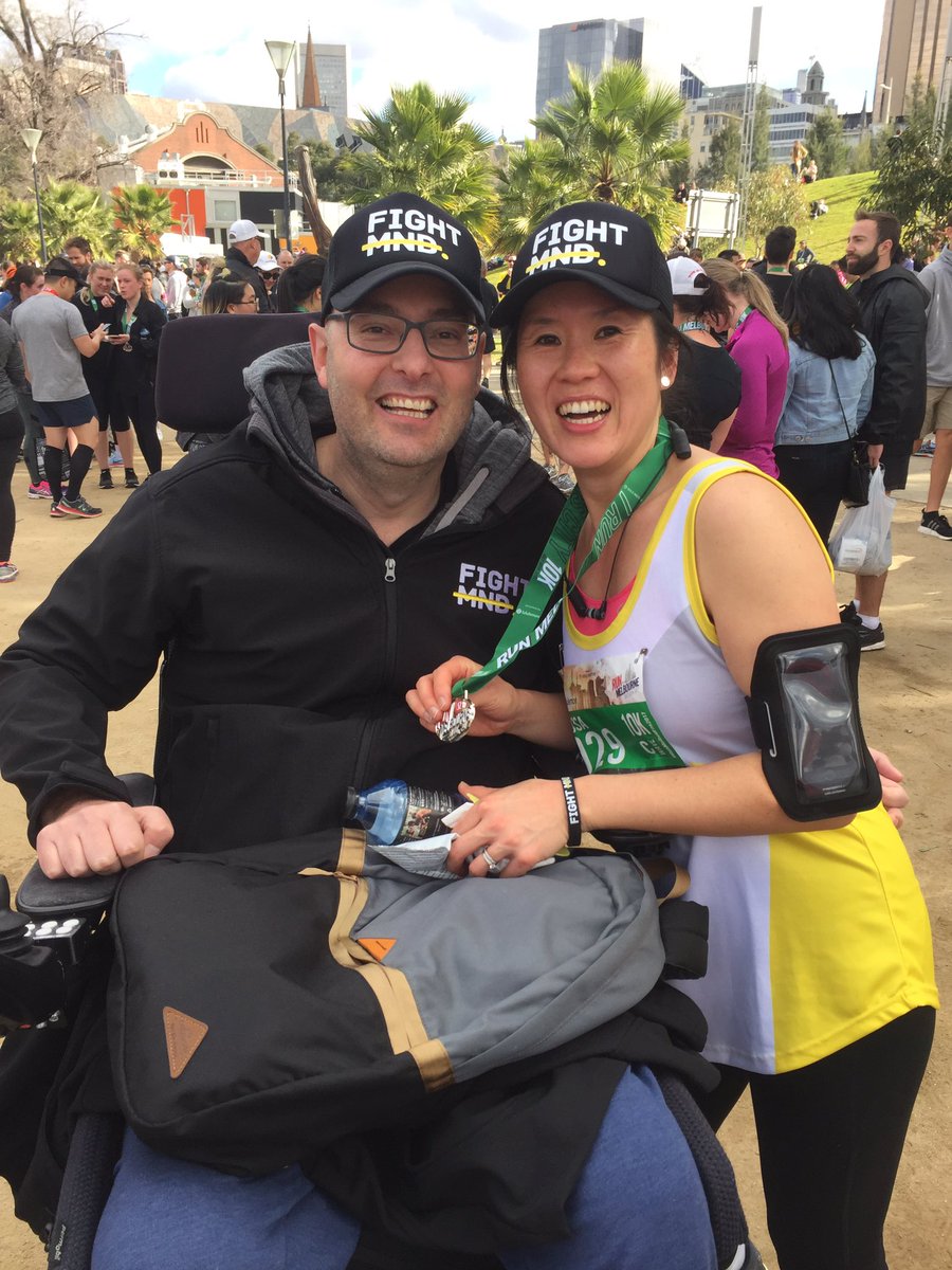 Congrats to #TeamFightMND for raising over $300k for research &amp; assistive equipment for people fighting #MND in the <a href="/RunMelbourne/">Run Melbourne</a> today