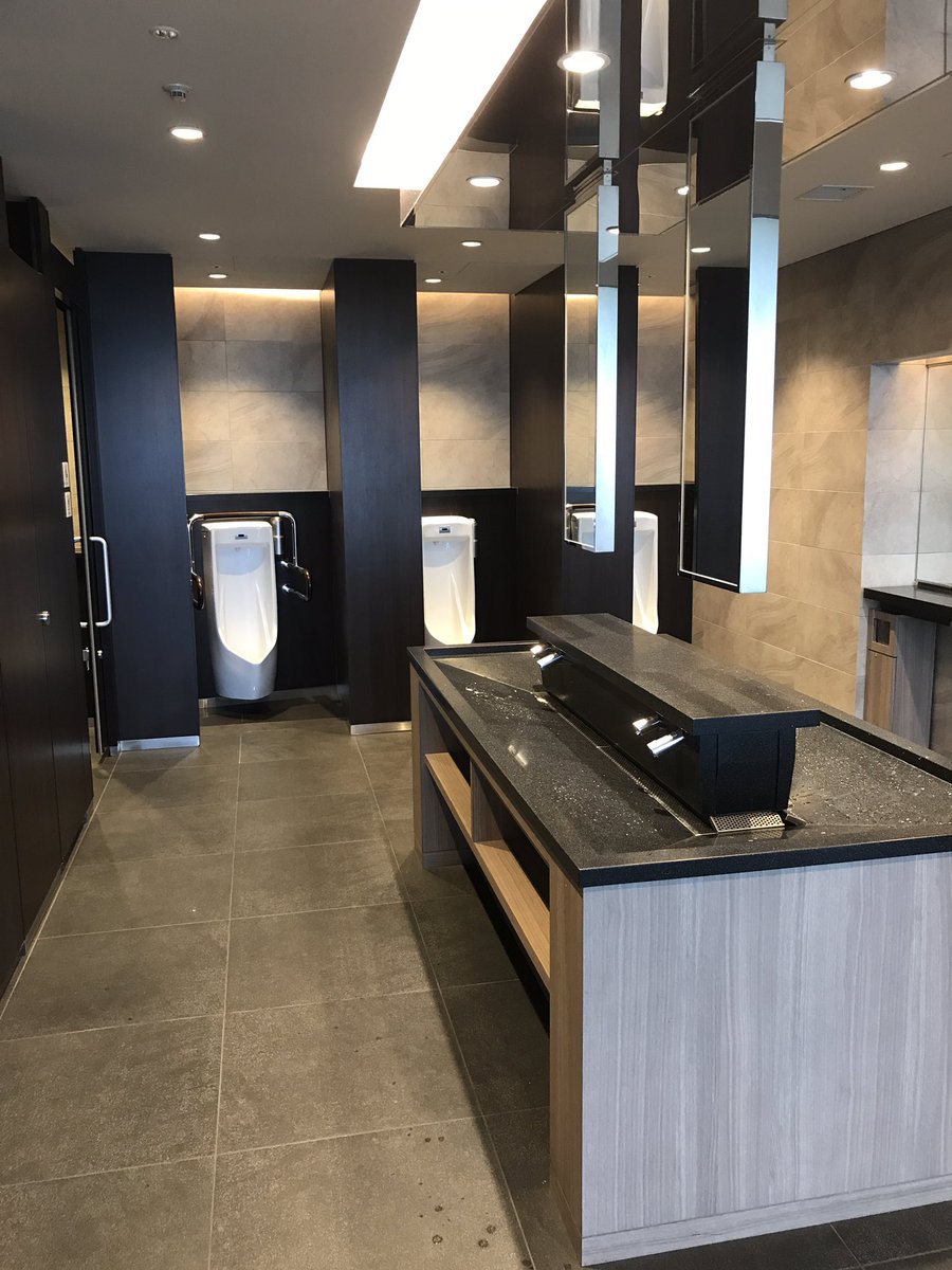 尚人 大阪で1番綺麗な場所は あべのハルカスのトイレである 尚人 大阪で1番綺麗な場所は あべのハルカスのトイレである